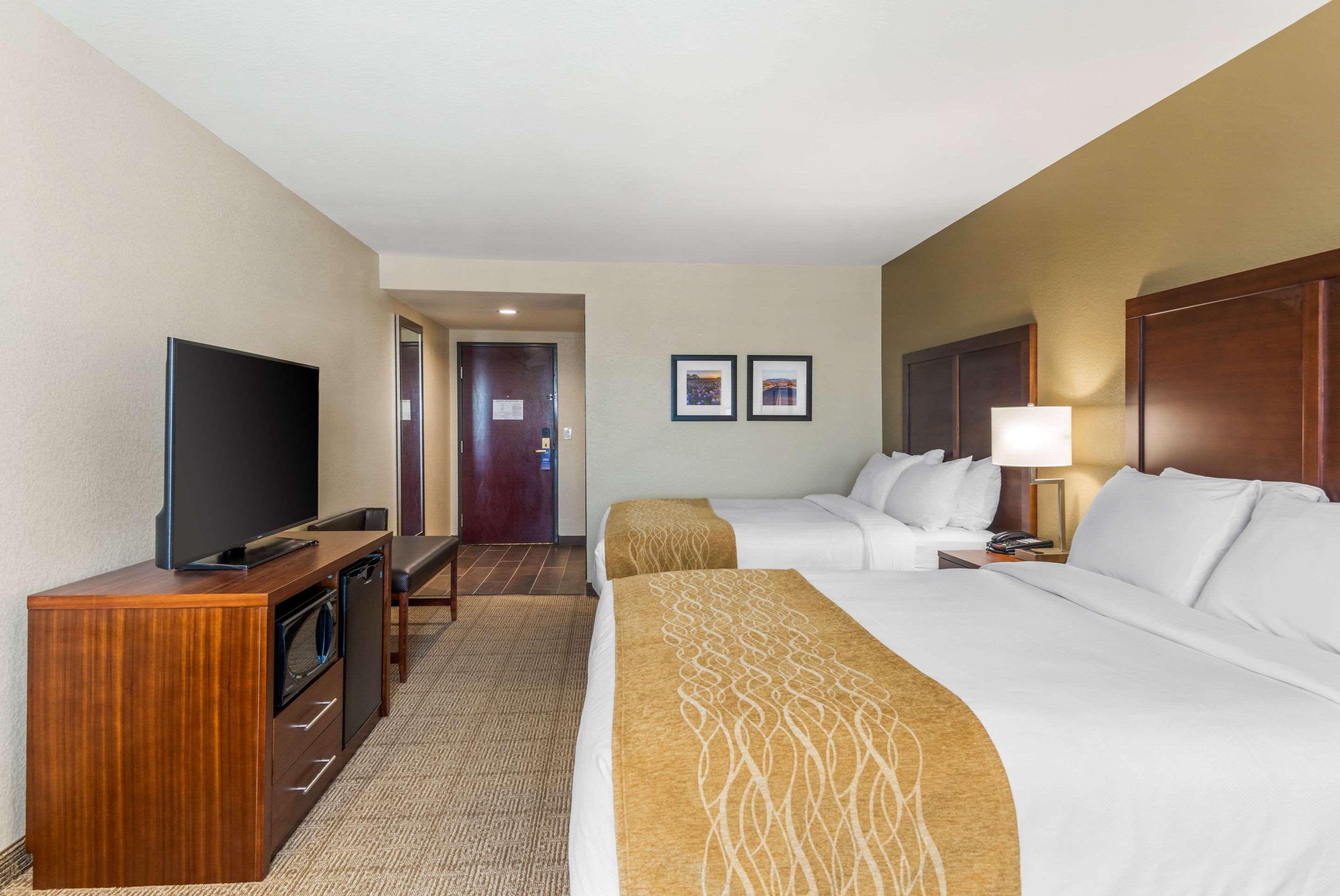 Comfort Inn & Suites Big Spring Εξωτερικό φωτογραφία