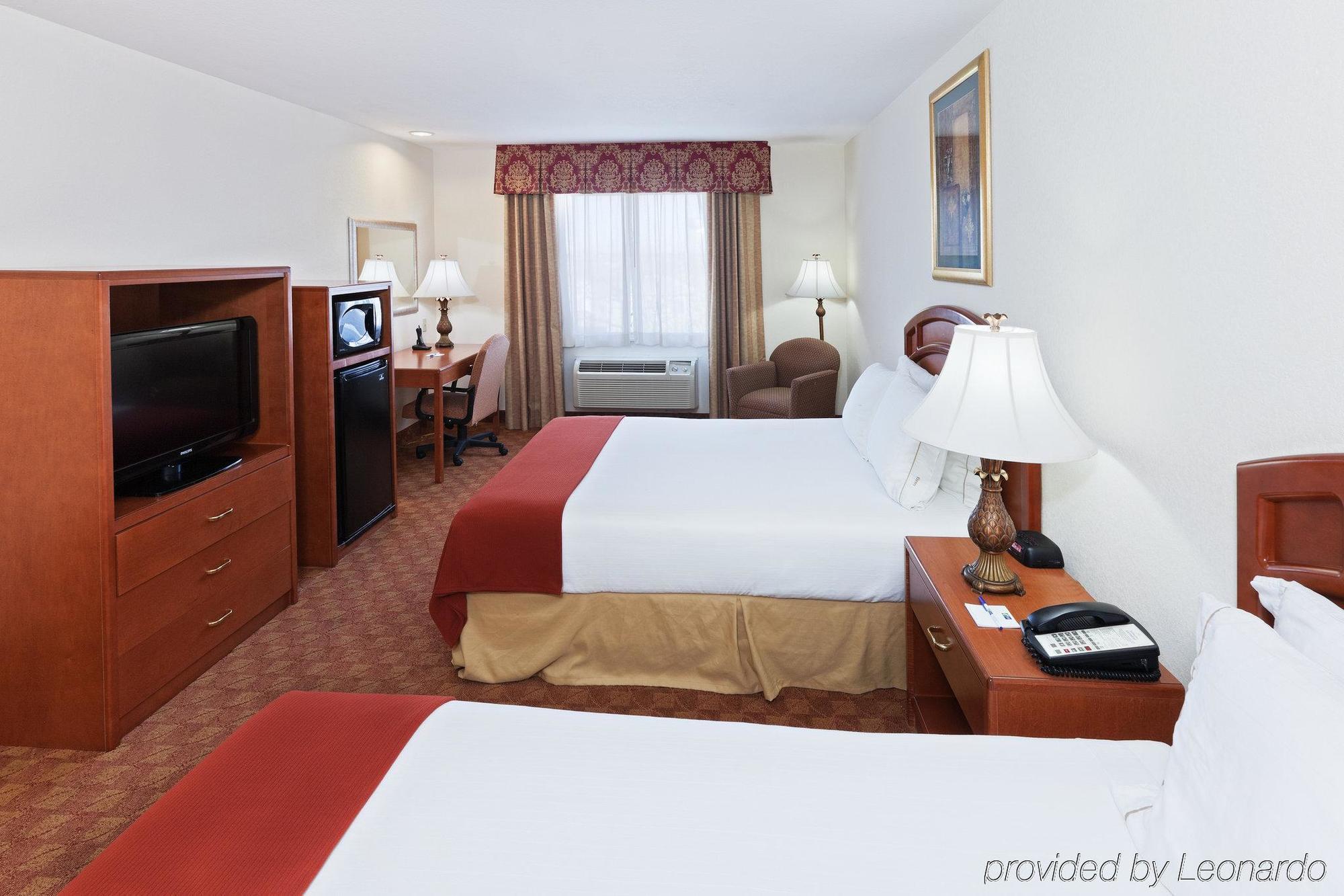 Comfort Inn & Suites Big Spring Δωμάτιο φωτογραφία